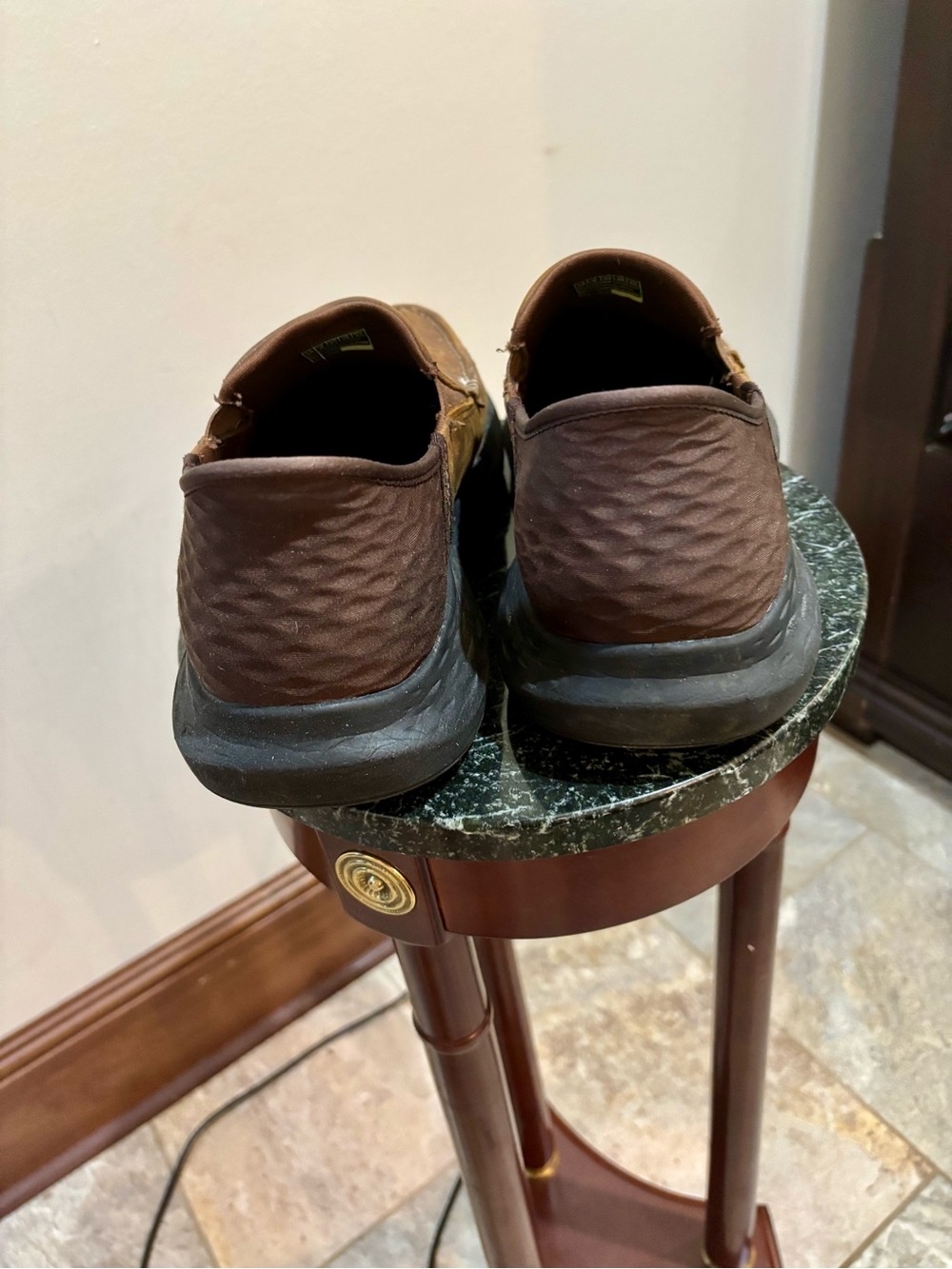 Skechers Brown Slip-On Casual Loafers Men’s Size 10 - Picture 3 of 7
